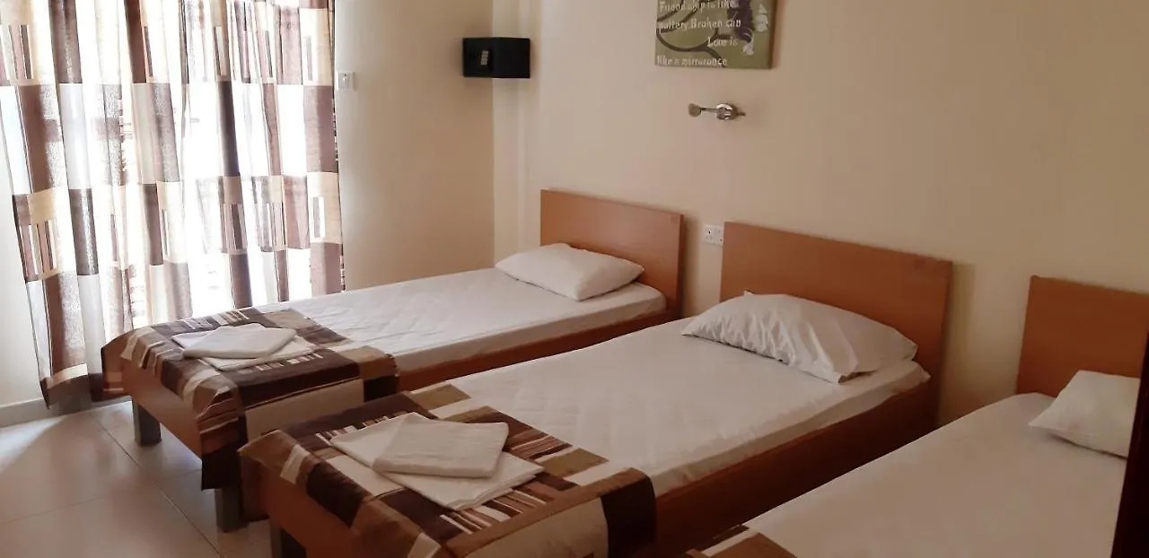 سانت جوليان 'Young'Seven Apartments