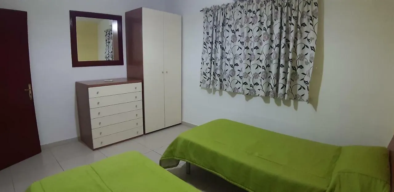 'Young'Seven Apartments San Ġiljan